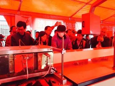 探索AI前沿技術 趨勢、挑戰(zhàn)與交流平臺